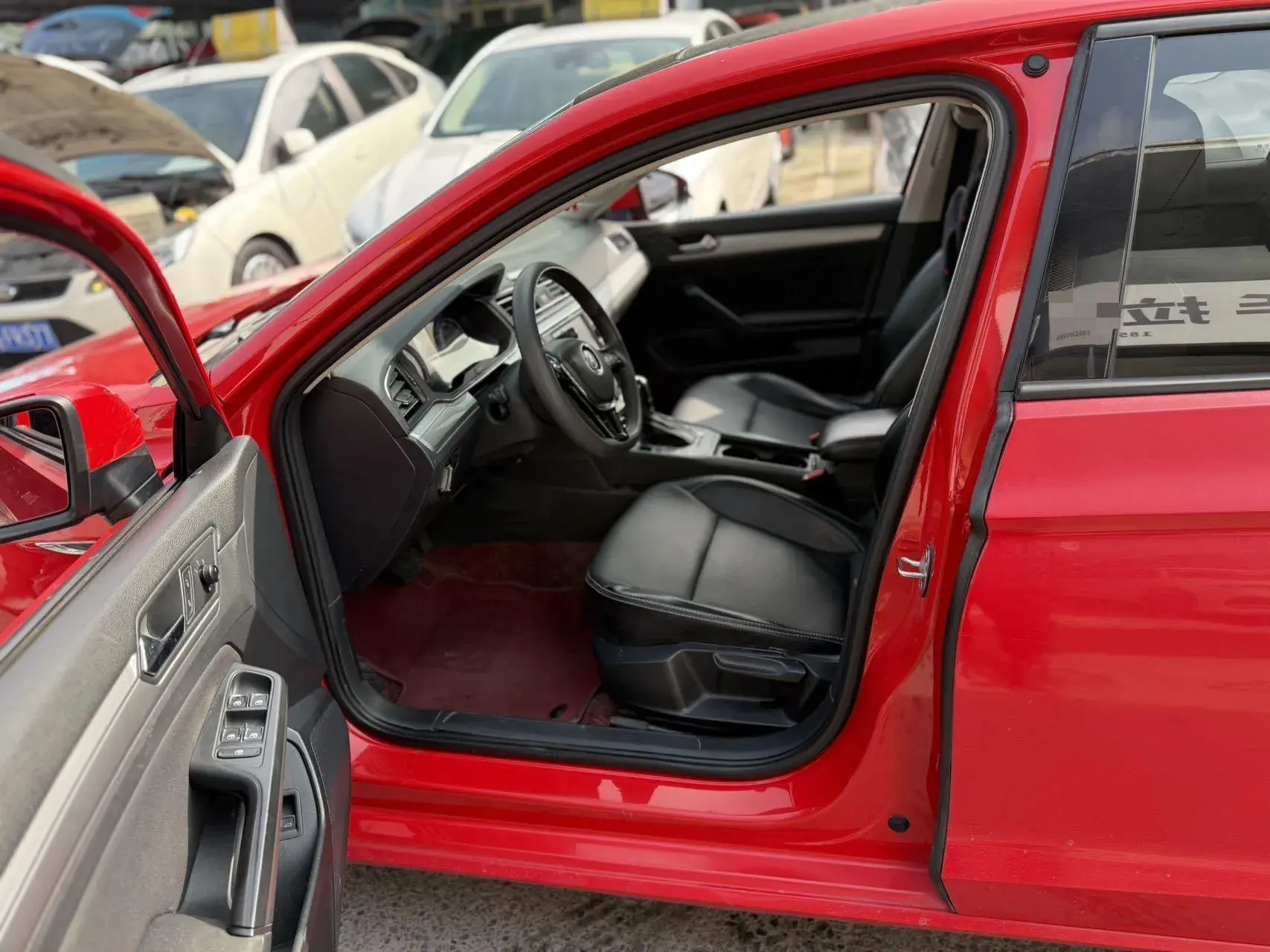 2019 VOLKSWAGEN LAMANDO thumbnail 3