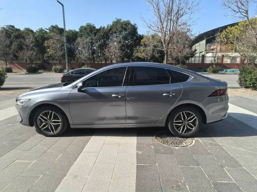 2021 BYD QIN thumbnail 3