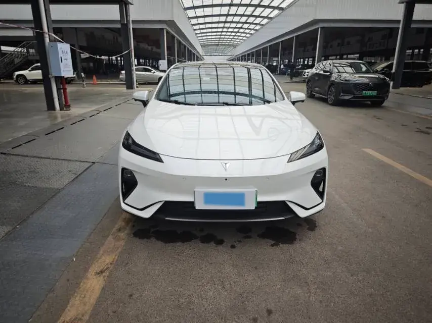 2025 DEEPAL L07 thumbnail 2