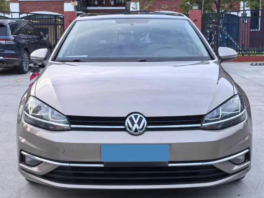 2018 VOLKSWAGEN GOLF thumbnail 2