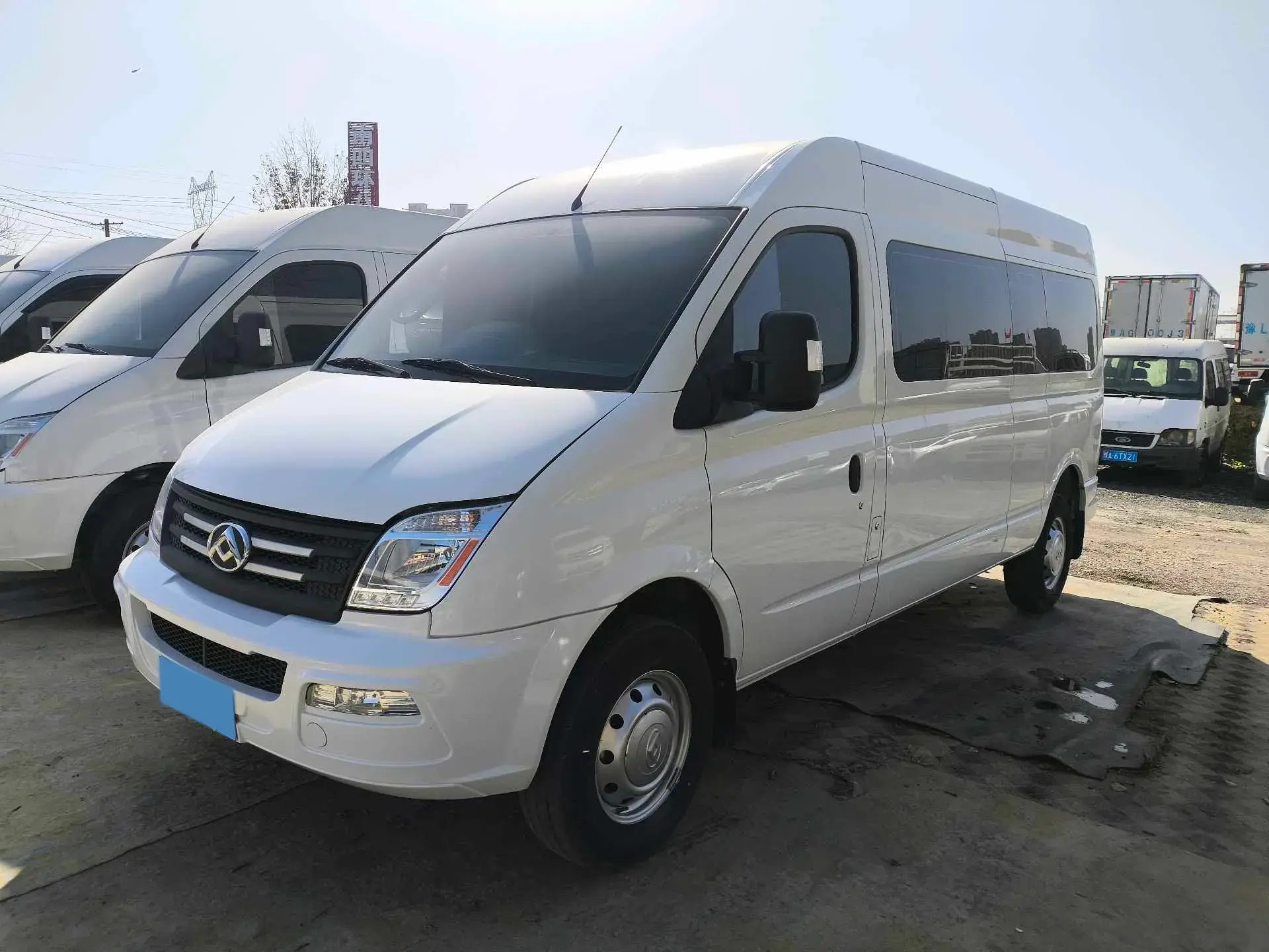 2021 MAXUS XINTU view 1