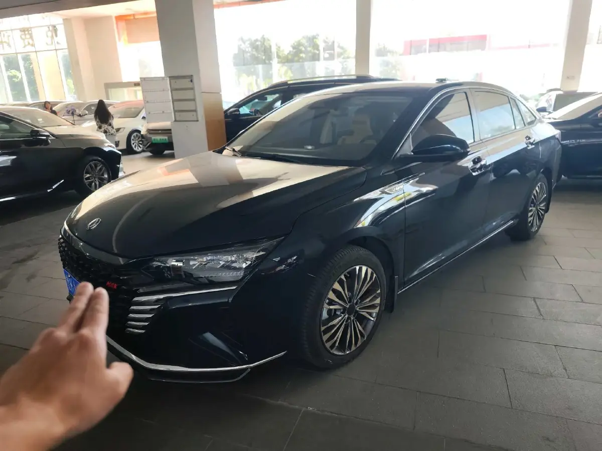 2021 DongFeng Aeolus YiXuan MAX 1.5T 190HP L4 7DCT