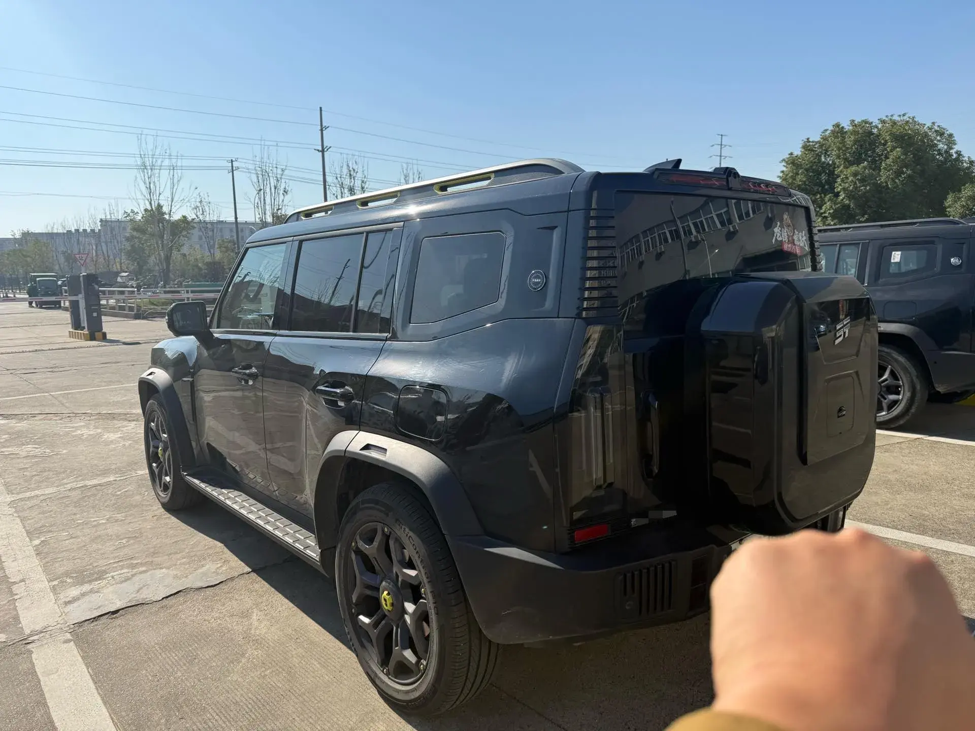 2023 JETOUR T2 thumbnail 4