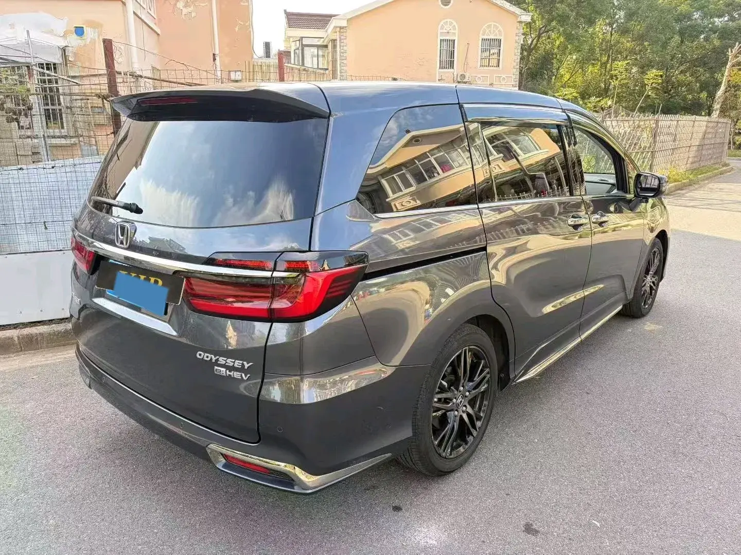 2022 HONDA ODYSSEY thumbnail 3