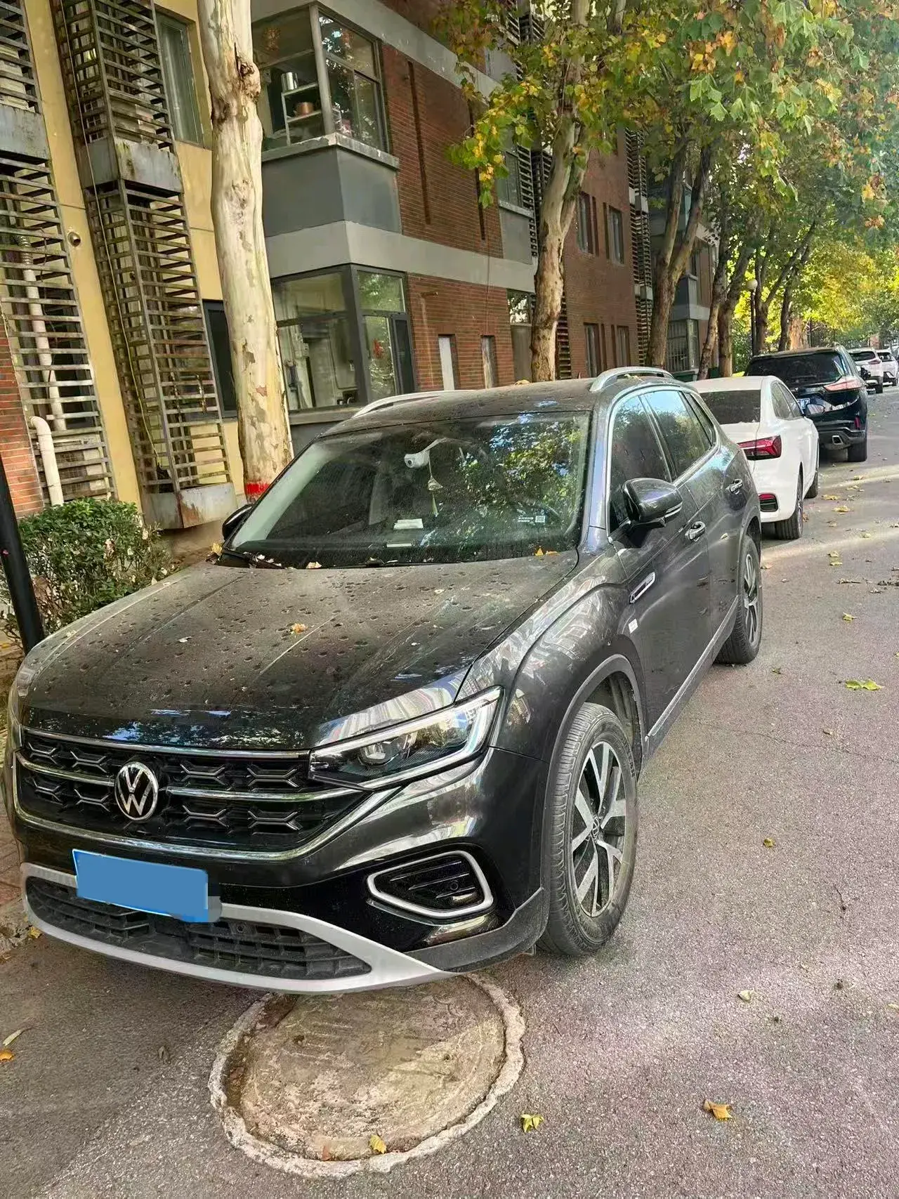 2022 VOLKSWAGEN TAYRON view 1