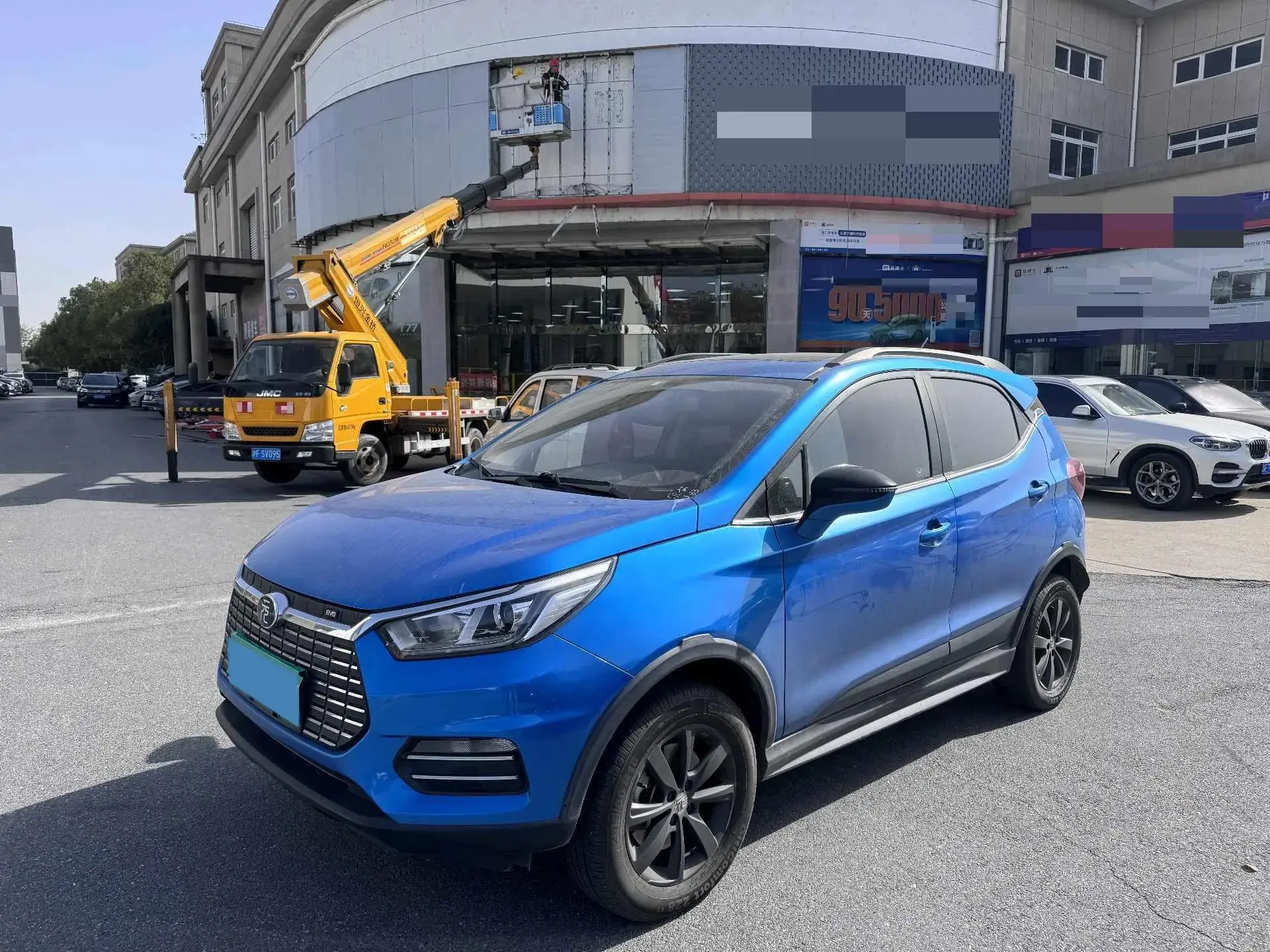 2018 BYD YUAN view 1