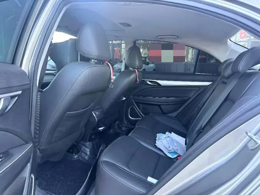 2020 GEELY EMGRAND thumbnail 4