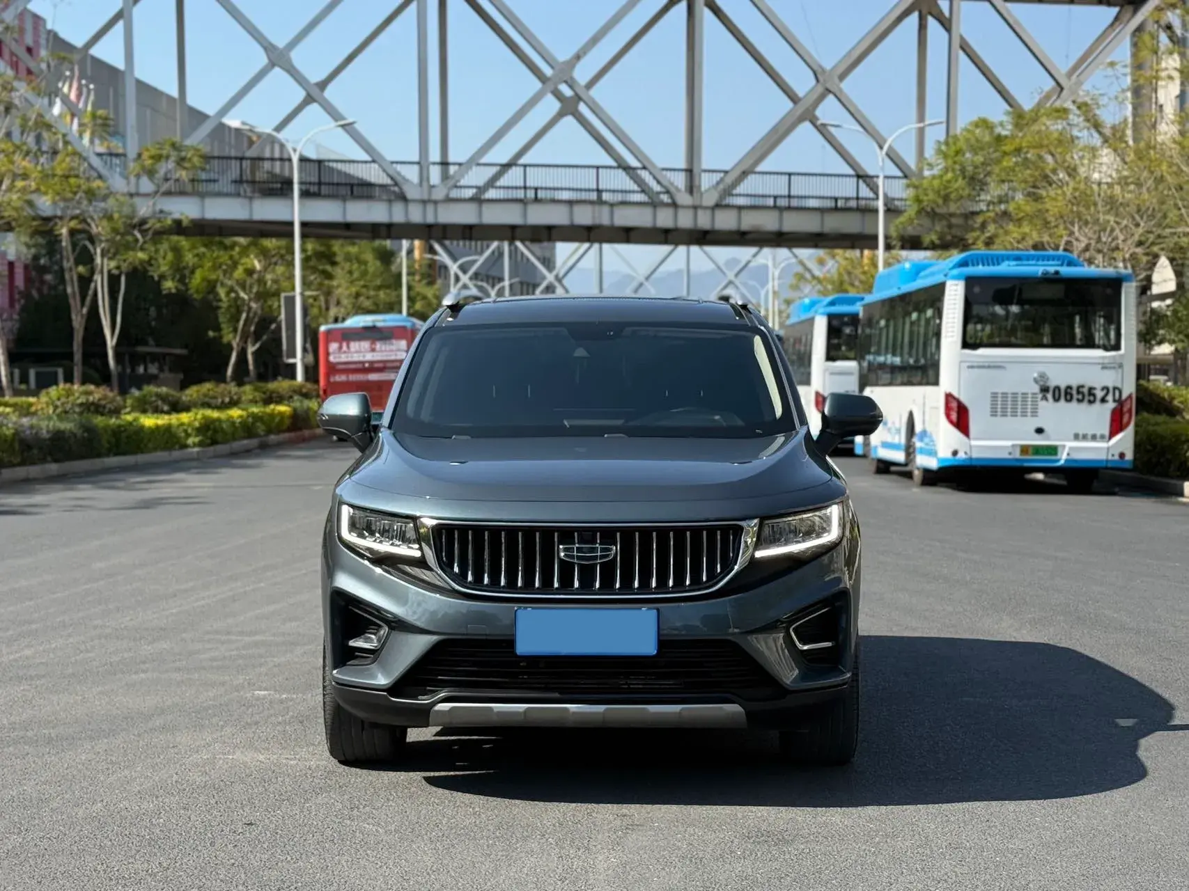 2020 GEELY OKAVANGO thumbnail 2