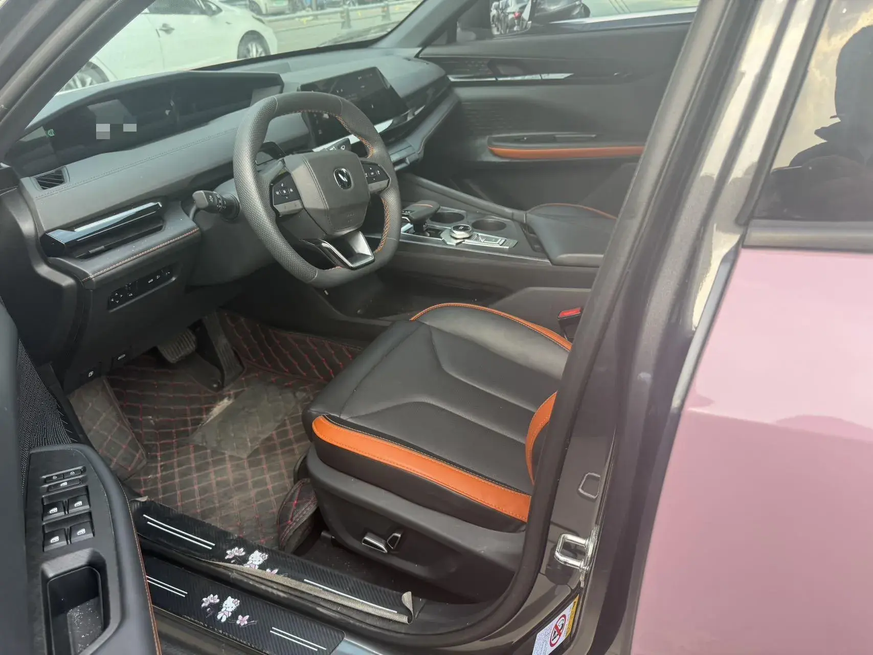 2023 CHANGAN UNI-V thumbnail 3