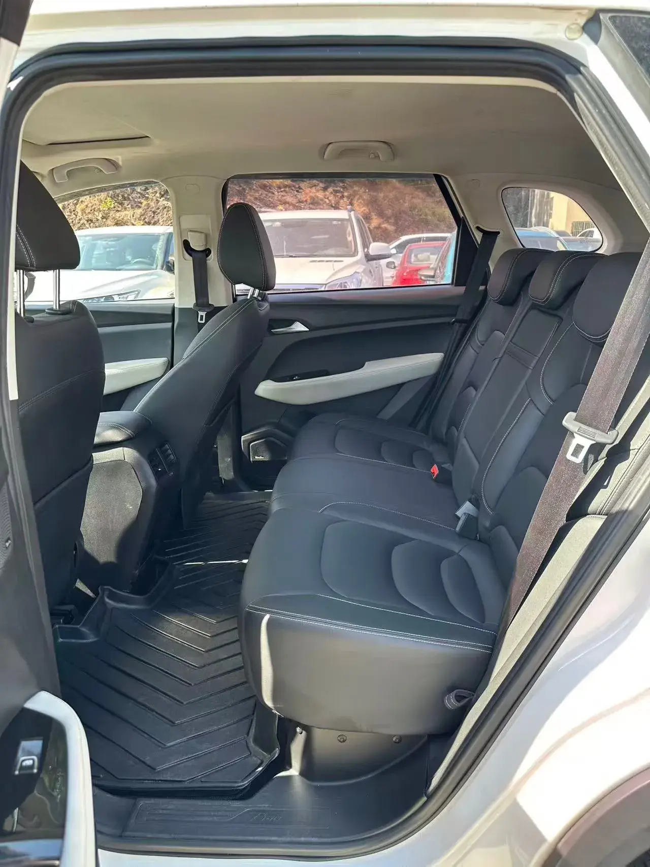 2019 BAOJUN 530 thumbnail 4