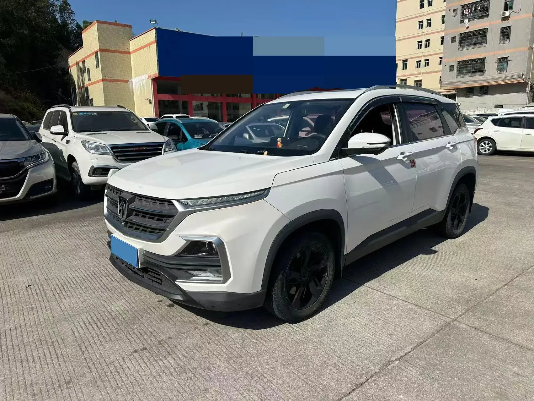 2019 BAOJUN 530 view 1