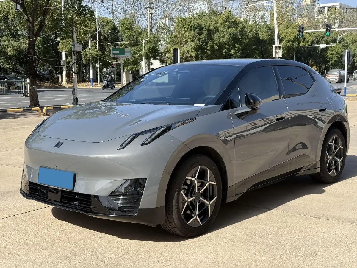 2025 LYNK&CO Z20 BEV 61.47KWH