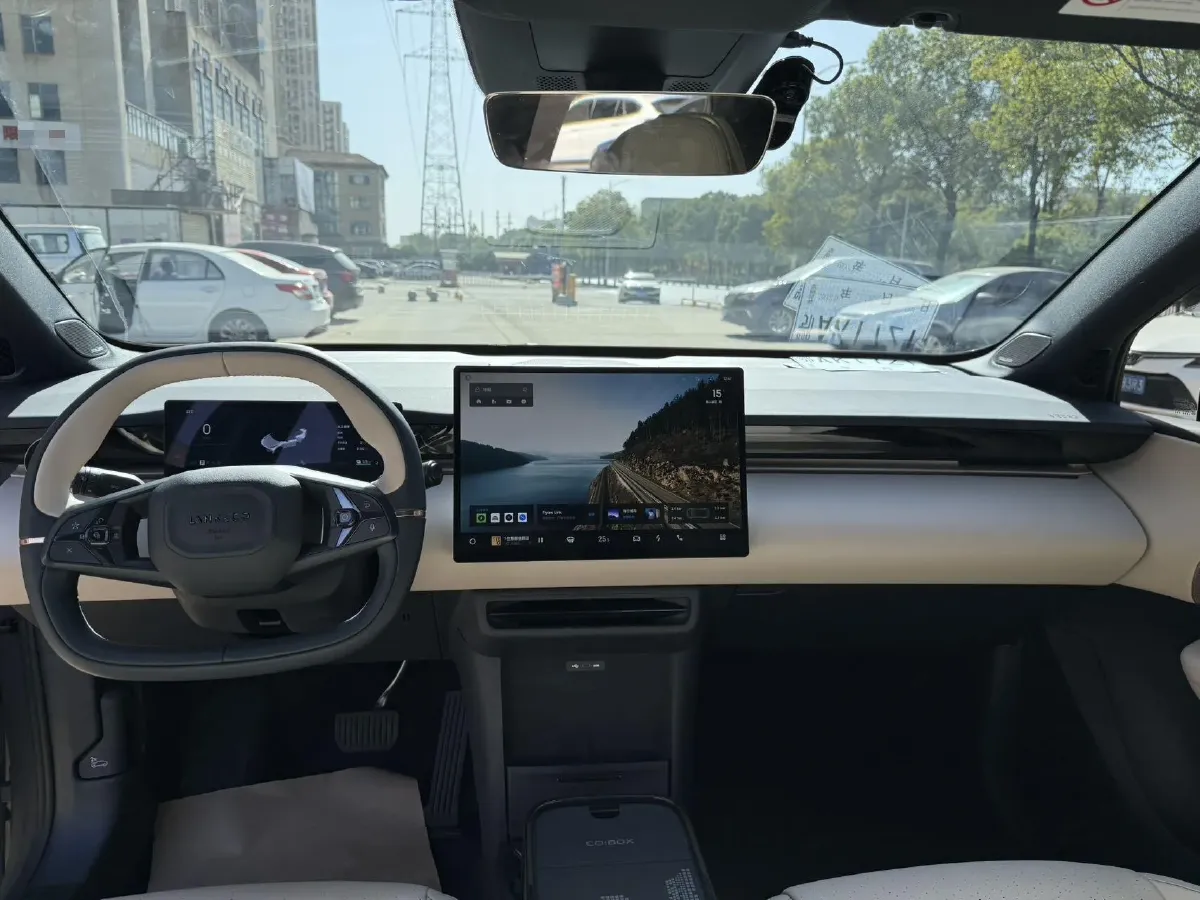 2025 LYNK&CO Z20 BEV 61.47KWH,autocango,china used car exporter,china ev exporter,chinese used car exporter,chinese used ev exporter