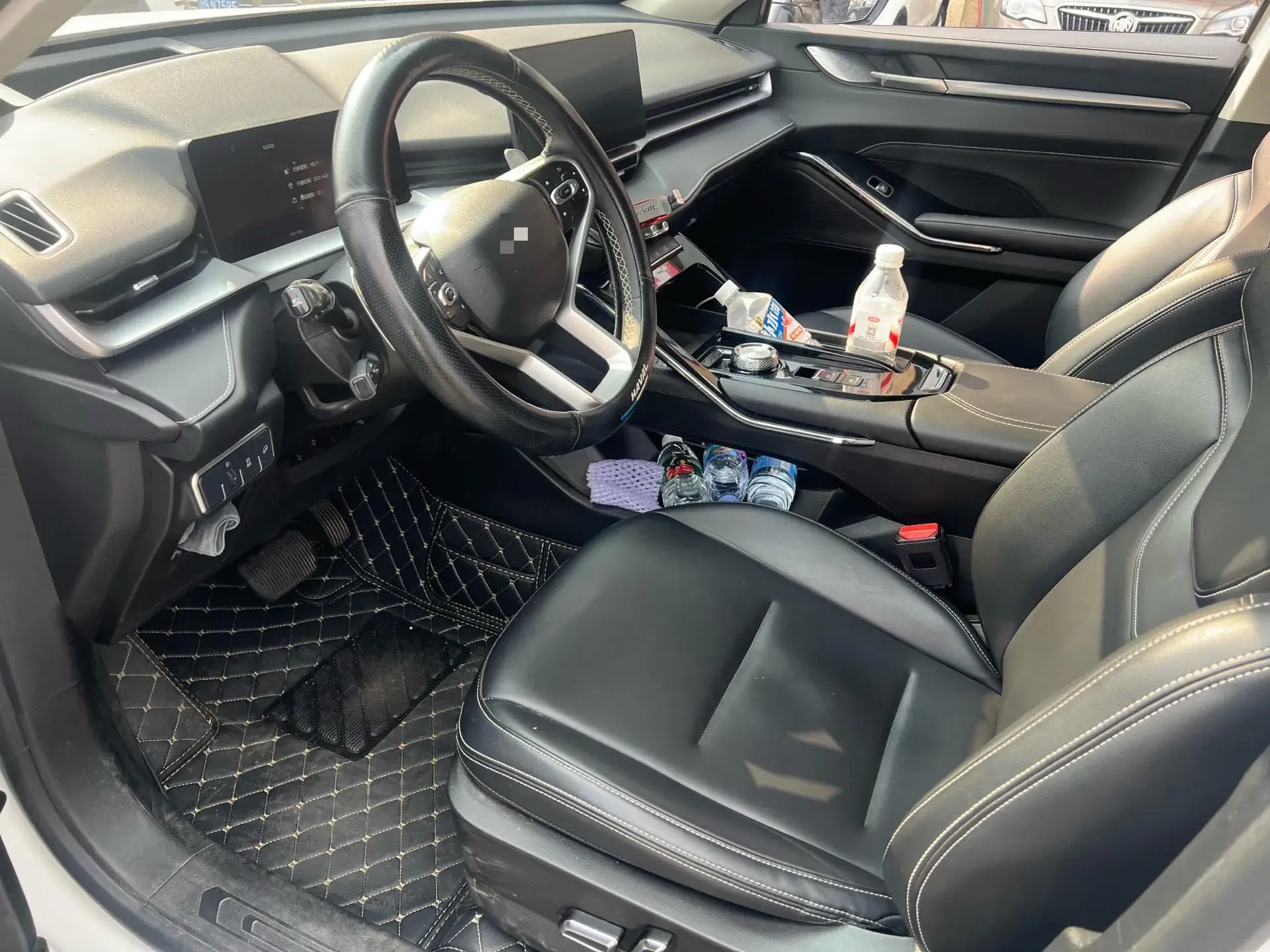 2021 HAVAL H6 thumbnail 2