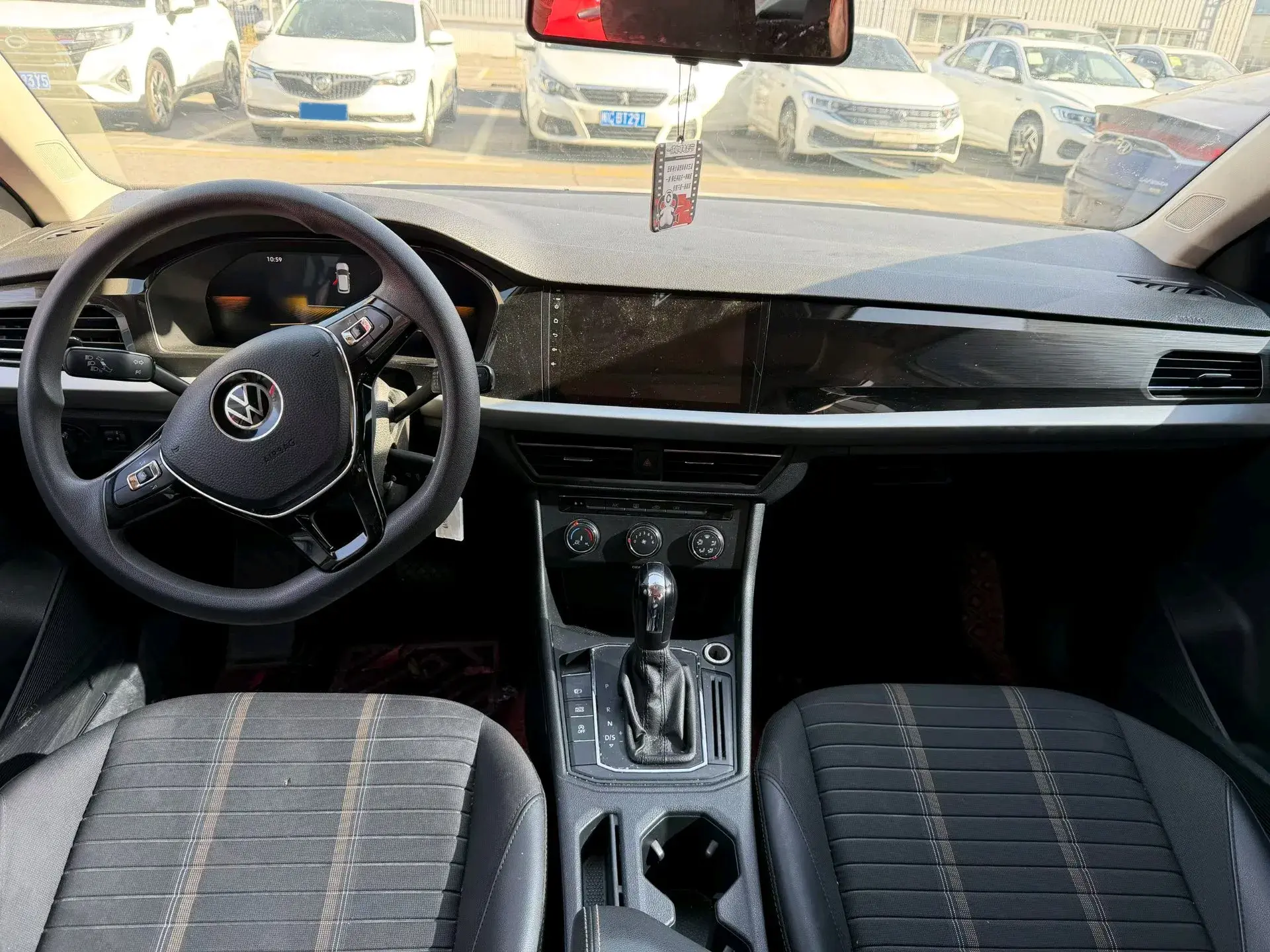 2021 VOLKSWAGEN LAVIDA thumbnail 3