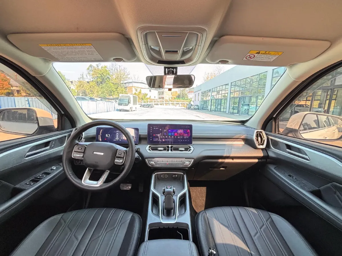 2023 Haval H5 2.0T 166HP L4 8AT,autocango,china used car exporter,china ev exporter,chinese used car exporter,chinese used ev exporter