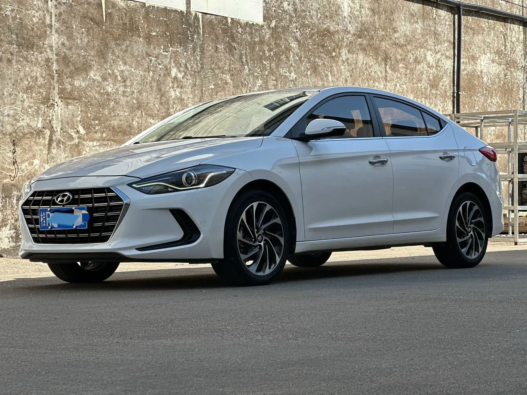 2020 HYUNDAI ELANTRA view 1