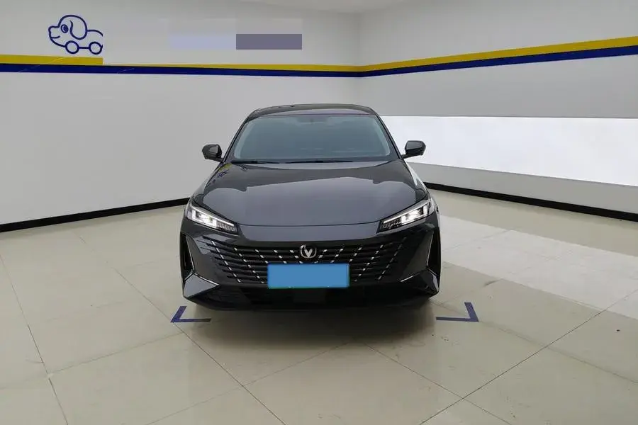 2025 CHANGAN EADOPHEV thumbnail 3