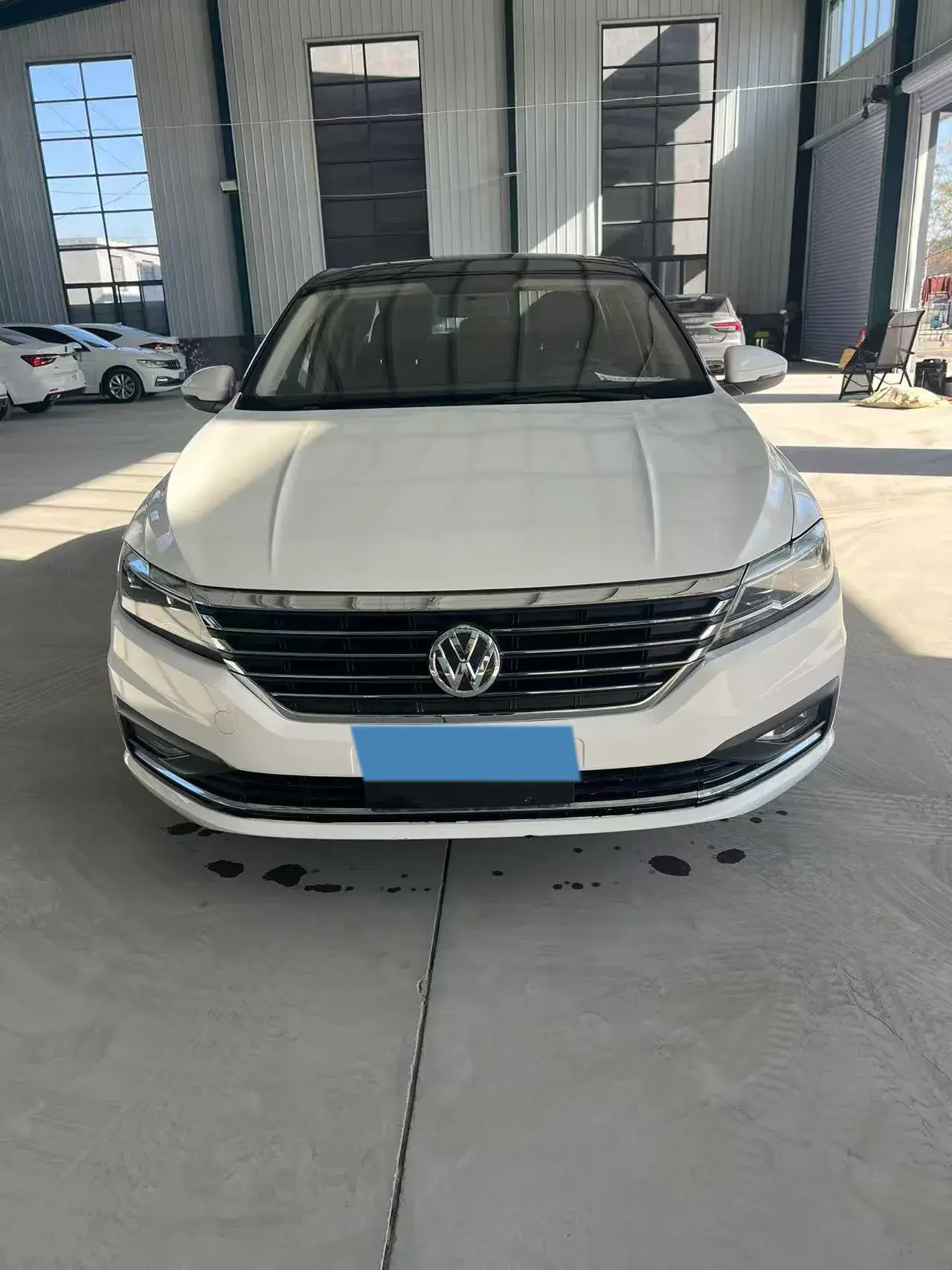 2018 VOLKSWAGEN LAVIDA thumbnail 3