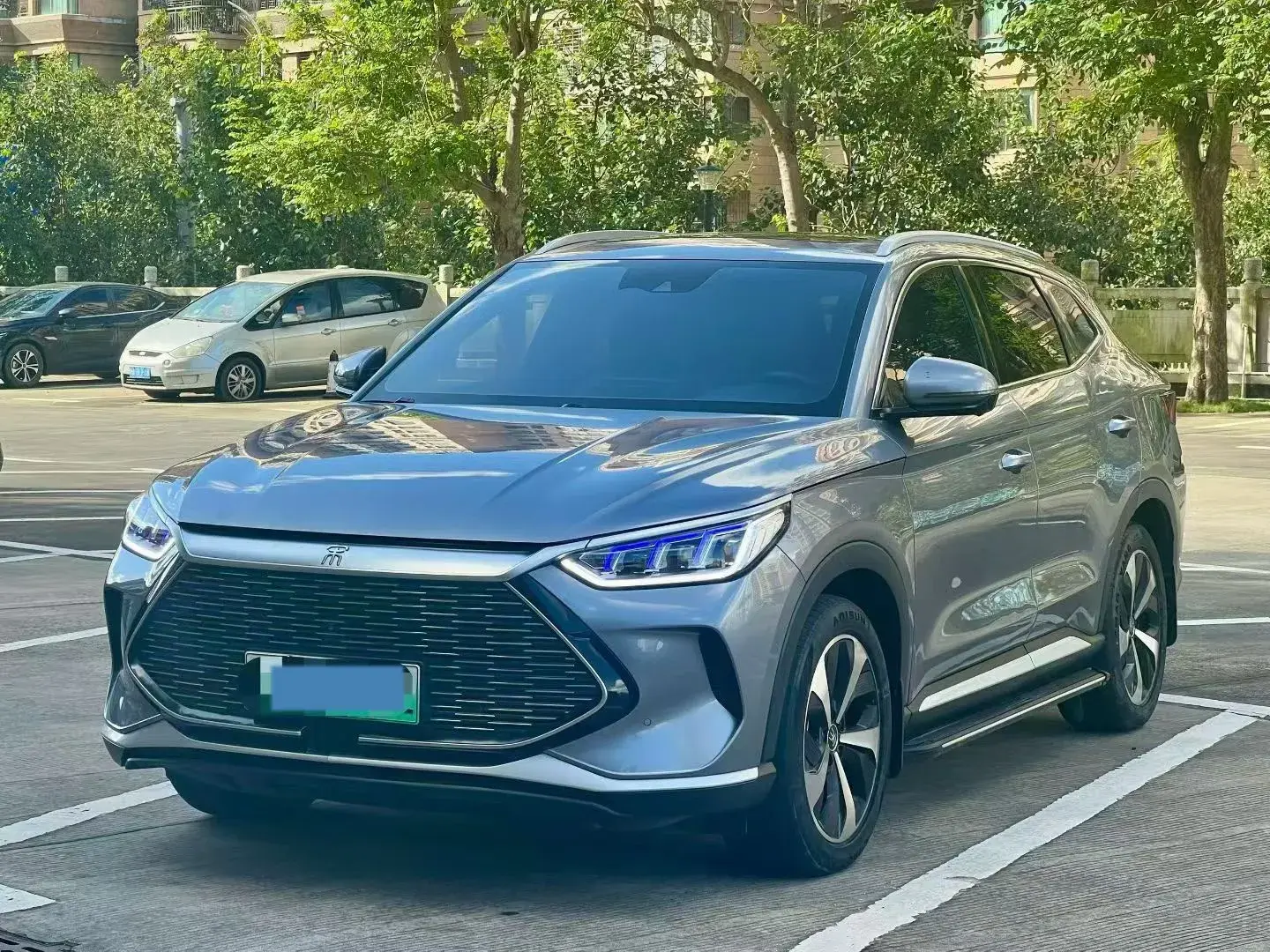 2021 BYD SONG view 1
