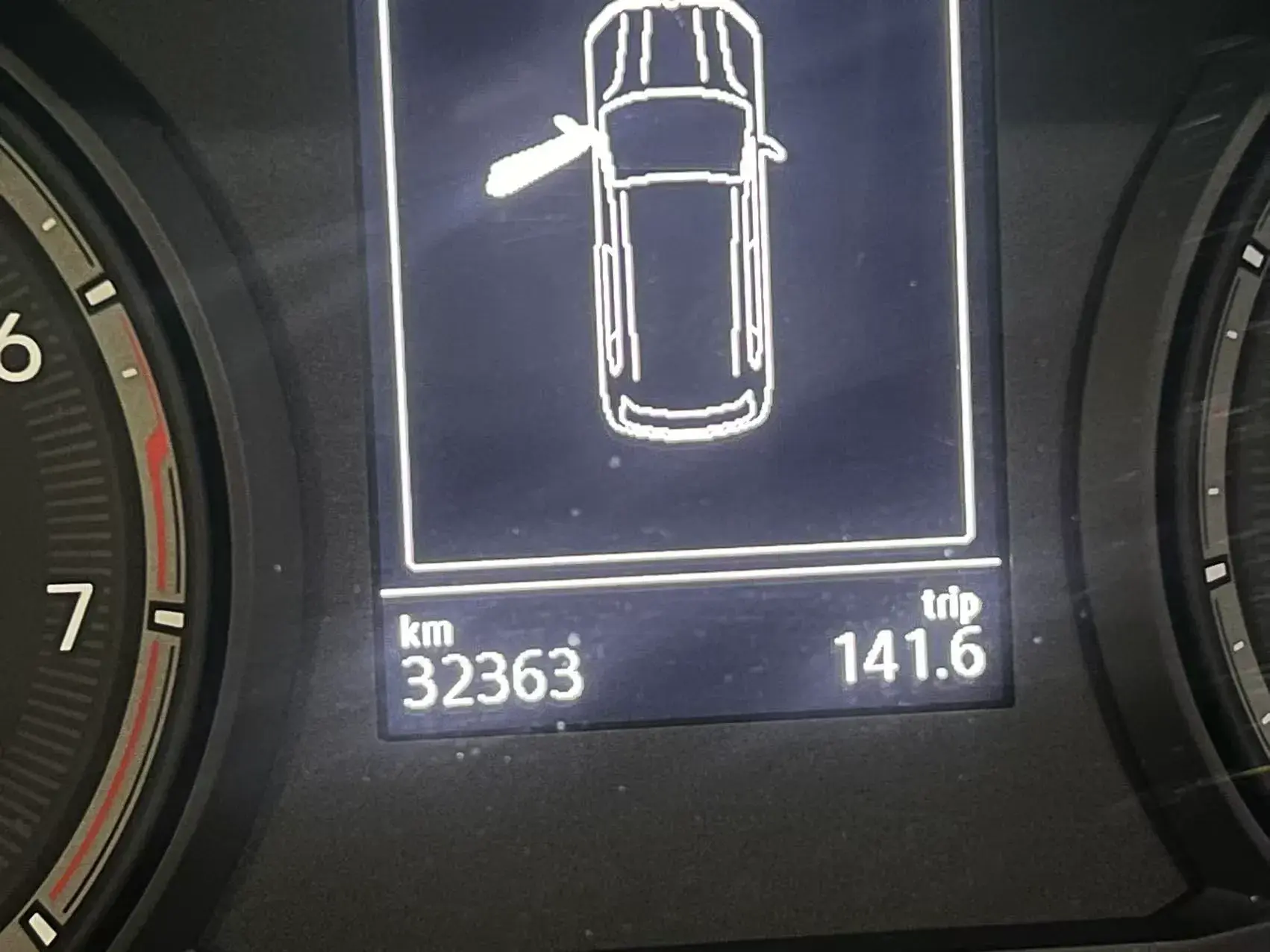 2020 VOLKSWAGEN THARU thumbnail 4