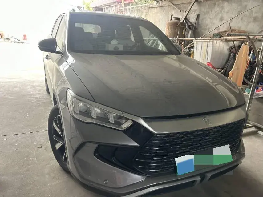 2023 BYD SONG thumbnail 2