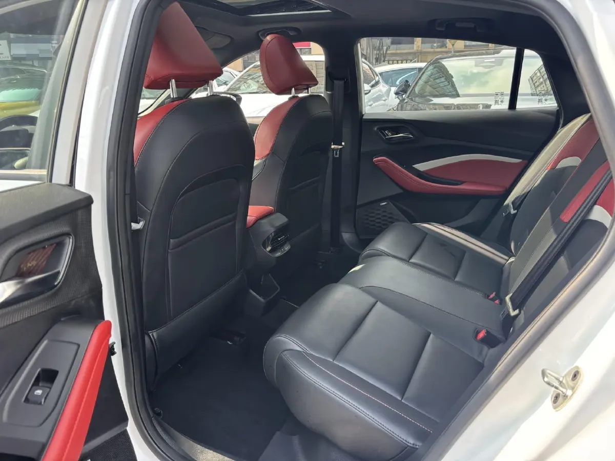 2021 MG 5 1.5T 173HP L4 7DCT,autocango,china used car exporter,china ev exporter,chinese used car exporter,chinese used ev exporter