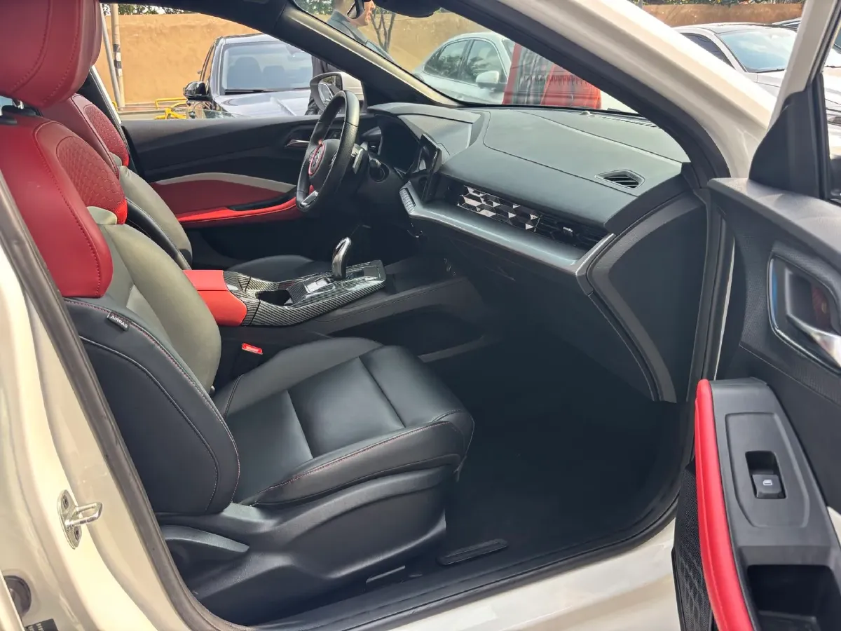 2021 MG 5 1.5T 173HP L4 7DCT,autocango,china used car exporter,china ev exporter,chinese used car exporter,chinese used ev exporter