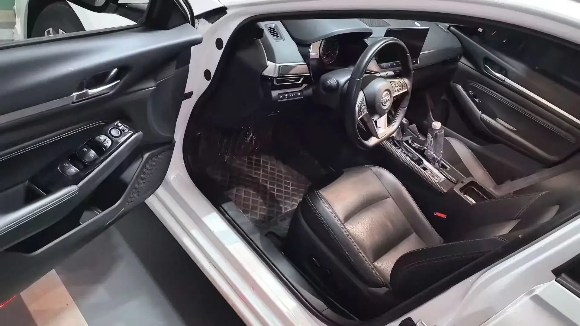 2022 NISSAN TEANA thumbnail 2