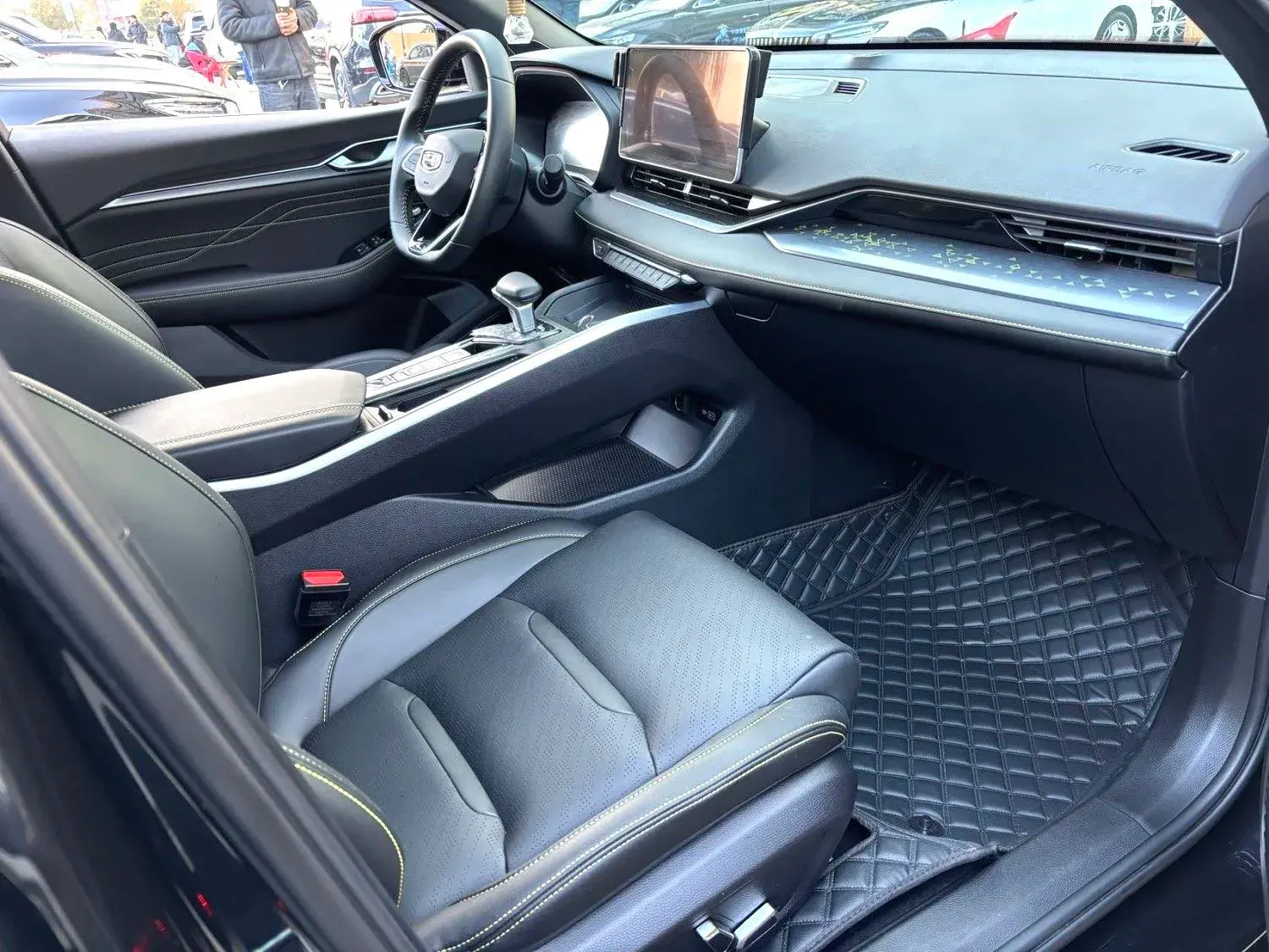 2023 GEELY PREFACE thumbnail 4