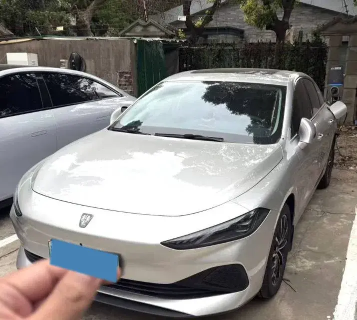 2025 Roewe D7 1.5L 112HP L4 1DHT PHEV 19.7KWH