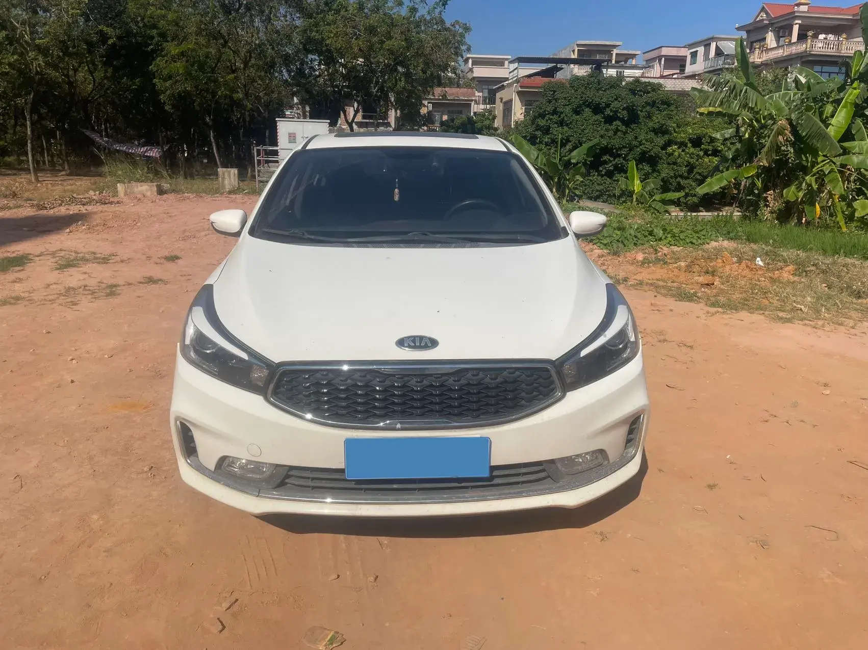 2017 KIA K3 thumbnail 2