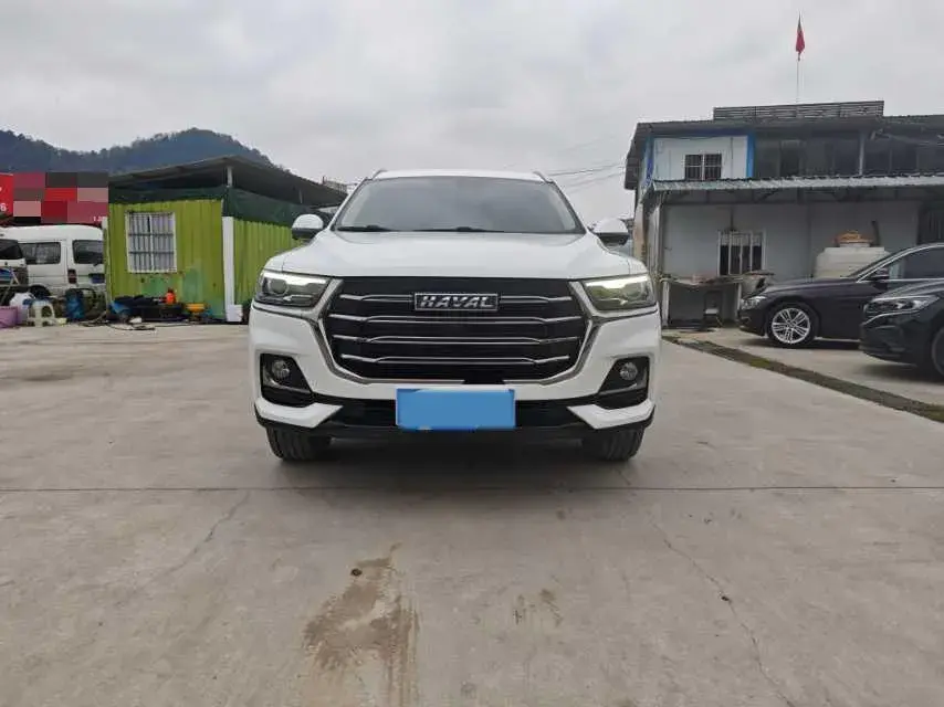 2023 HAVAL H6 thumbnail 2