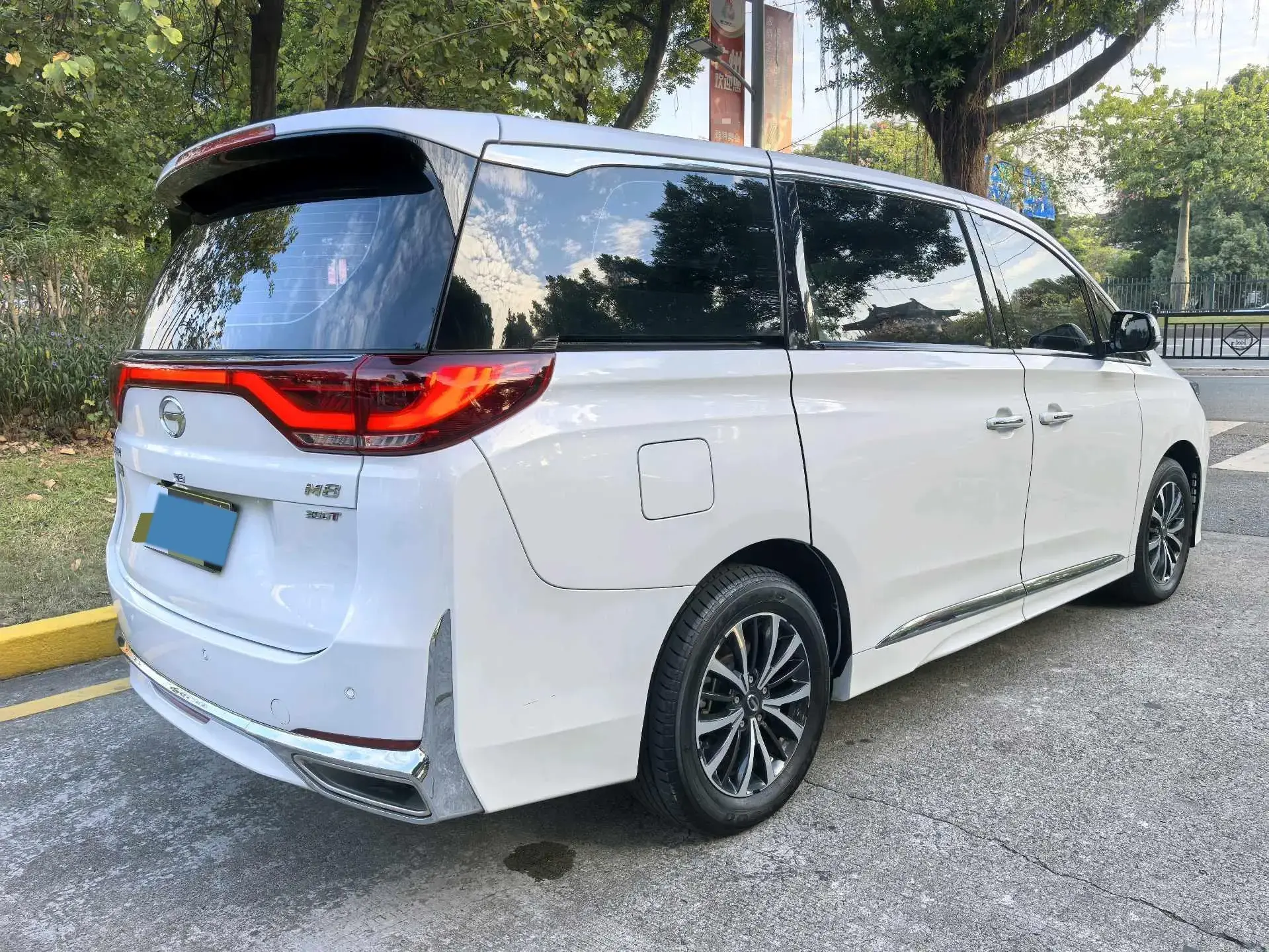 2023 GAC TRUMPCHI thumbnail 4