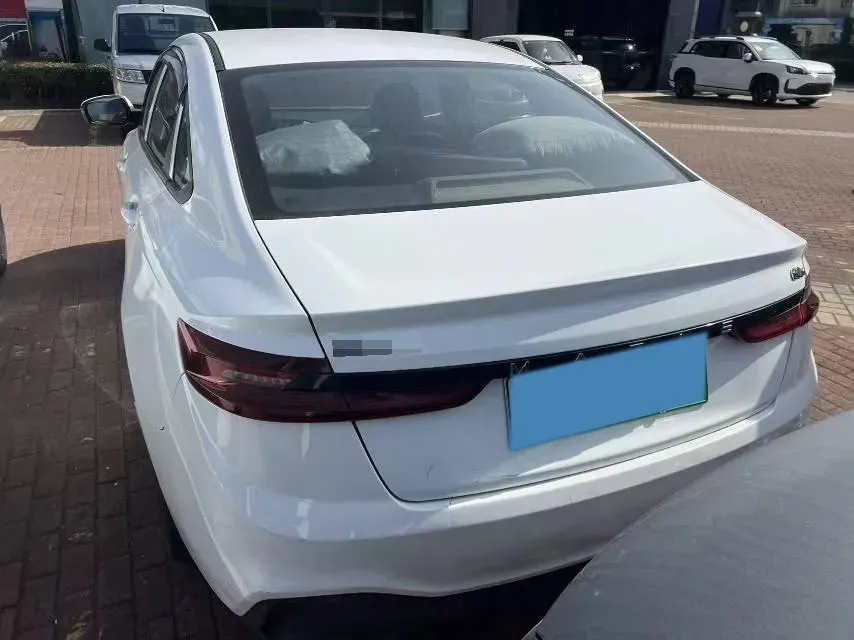 2022 Livan Maple 60s BEV 51.8KWH,autocango,china used car exporter,china ev exporter,chinese used car exporter,chinese used ev exporter