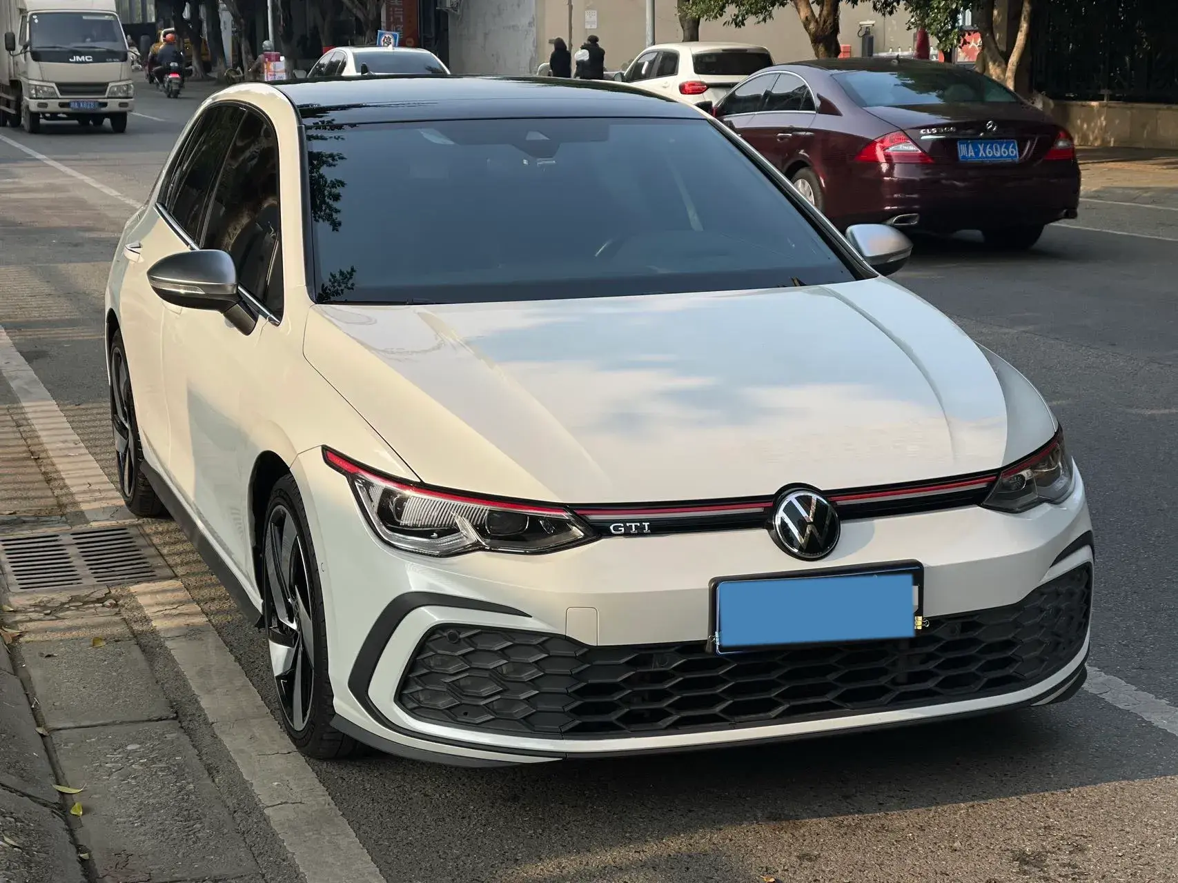2021 VOLKSWAGEN GOLFGTI thumbnail 3