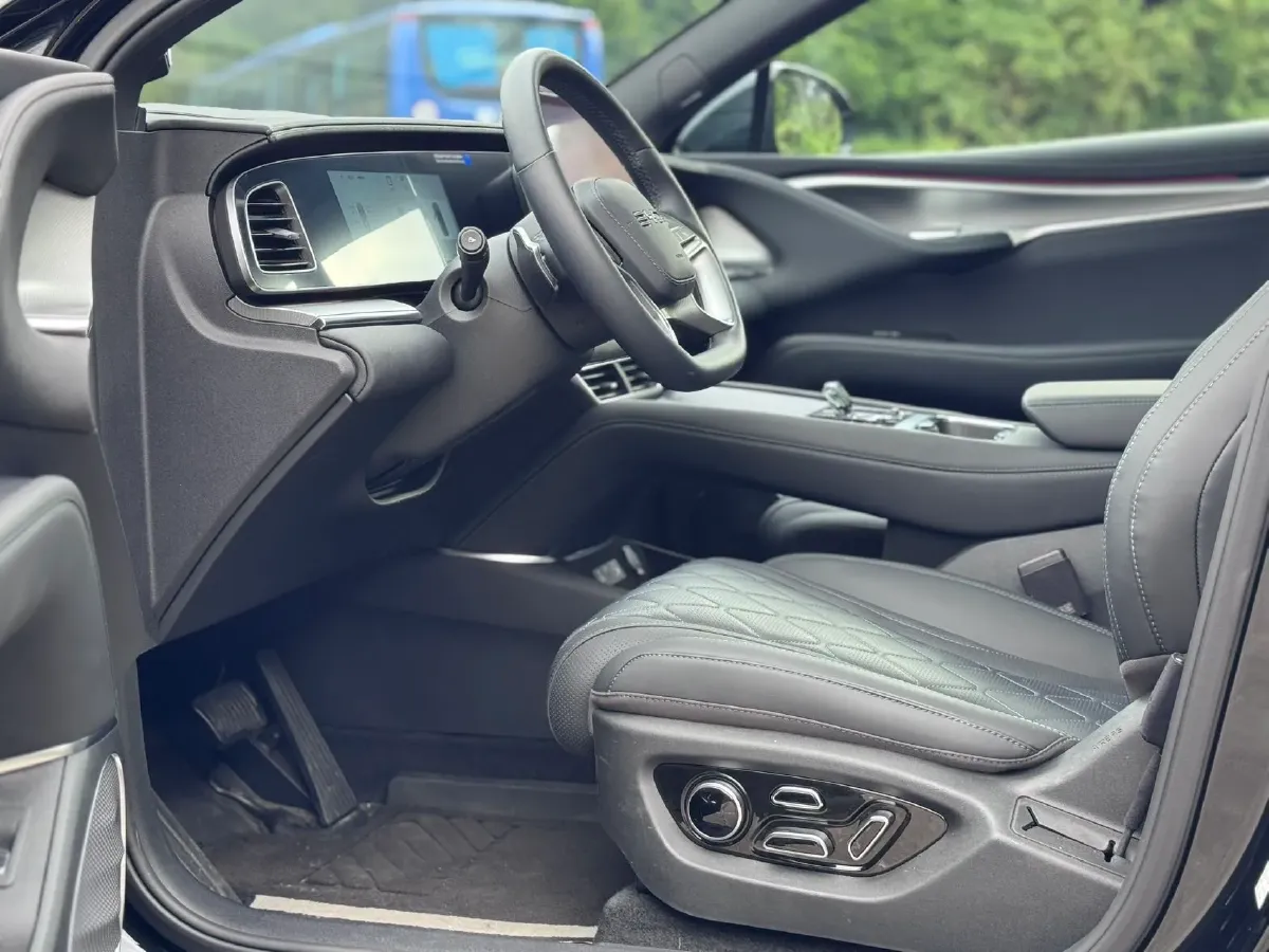 2025 BYD Sea Lion 07 BEV 80.64KWH,autocango,china used car exporter,china ev exporter,chinese used car exporter,chinese used ev exporter