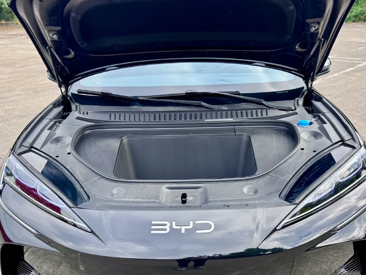 2025 BYD Sea Lion 07 BEV 80.64KWH,autocango,china used car exporter,china ev exporter,chinese used car exporter,chinese used ev exporter