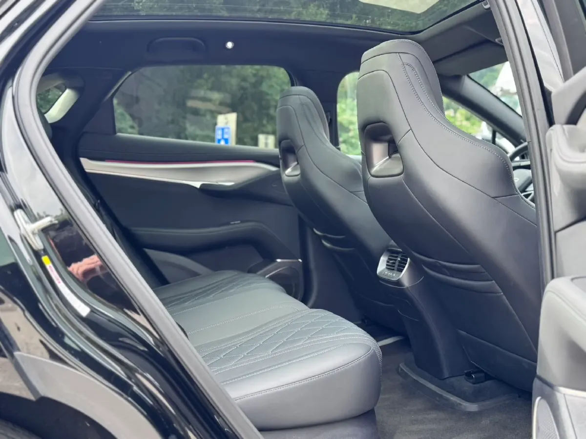 2025 BYD Sea Lion 07 BEV 80.64KWH,autocango,china used car exporter,china ev exporter,chinese used car exporter,chinese used ev exporter