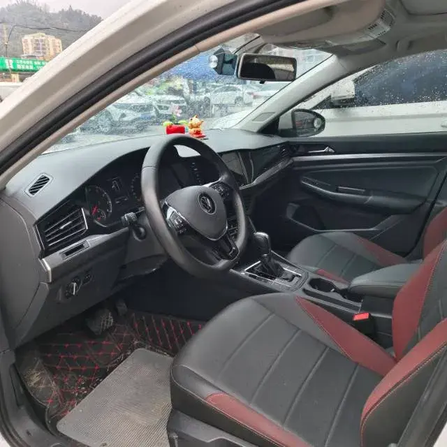 2021 VOLKSWAGEN BORA thumbnail 3