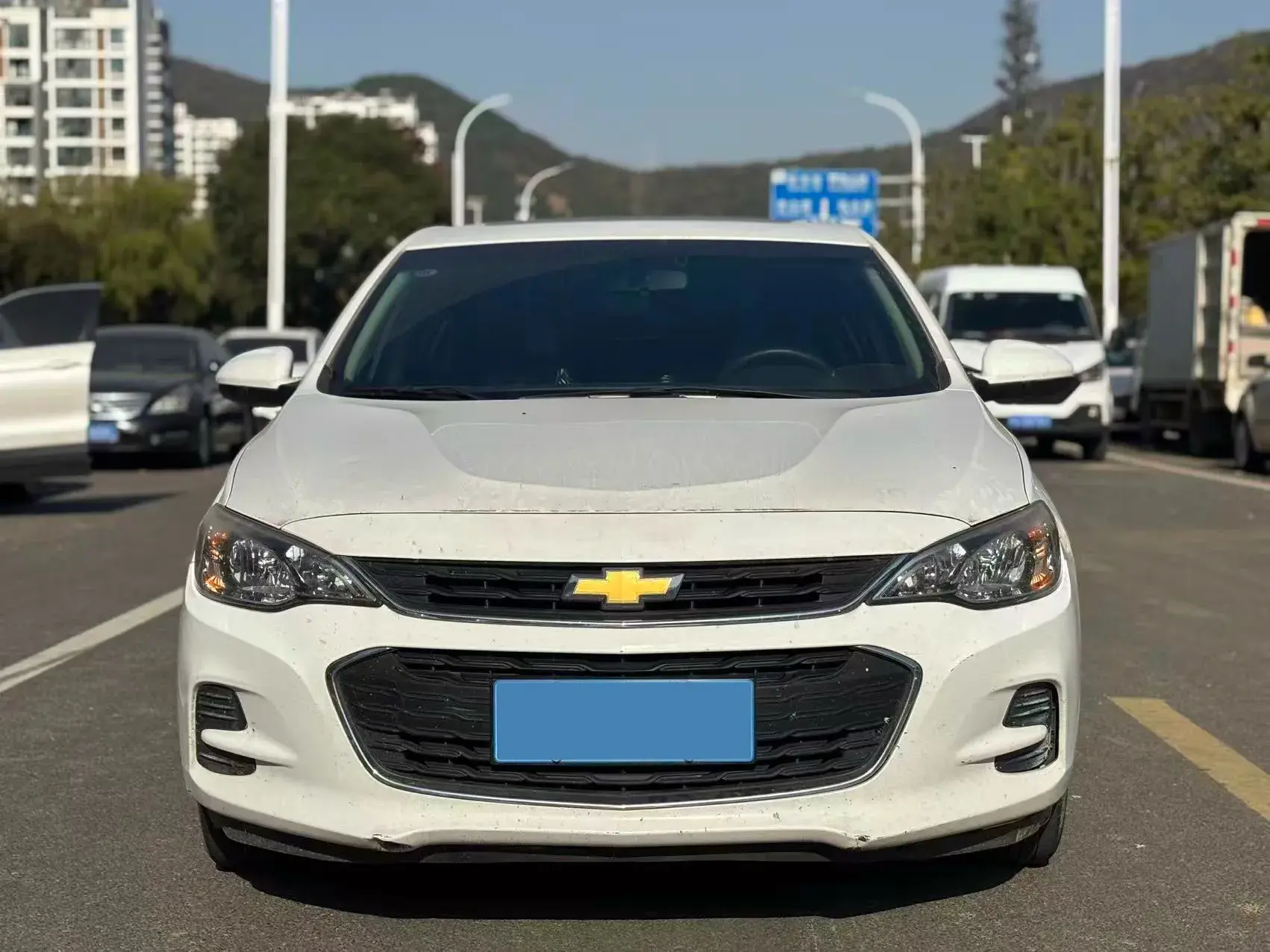 2016 CHEVROLET CAVALIER thumbnail 2