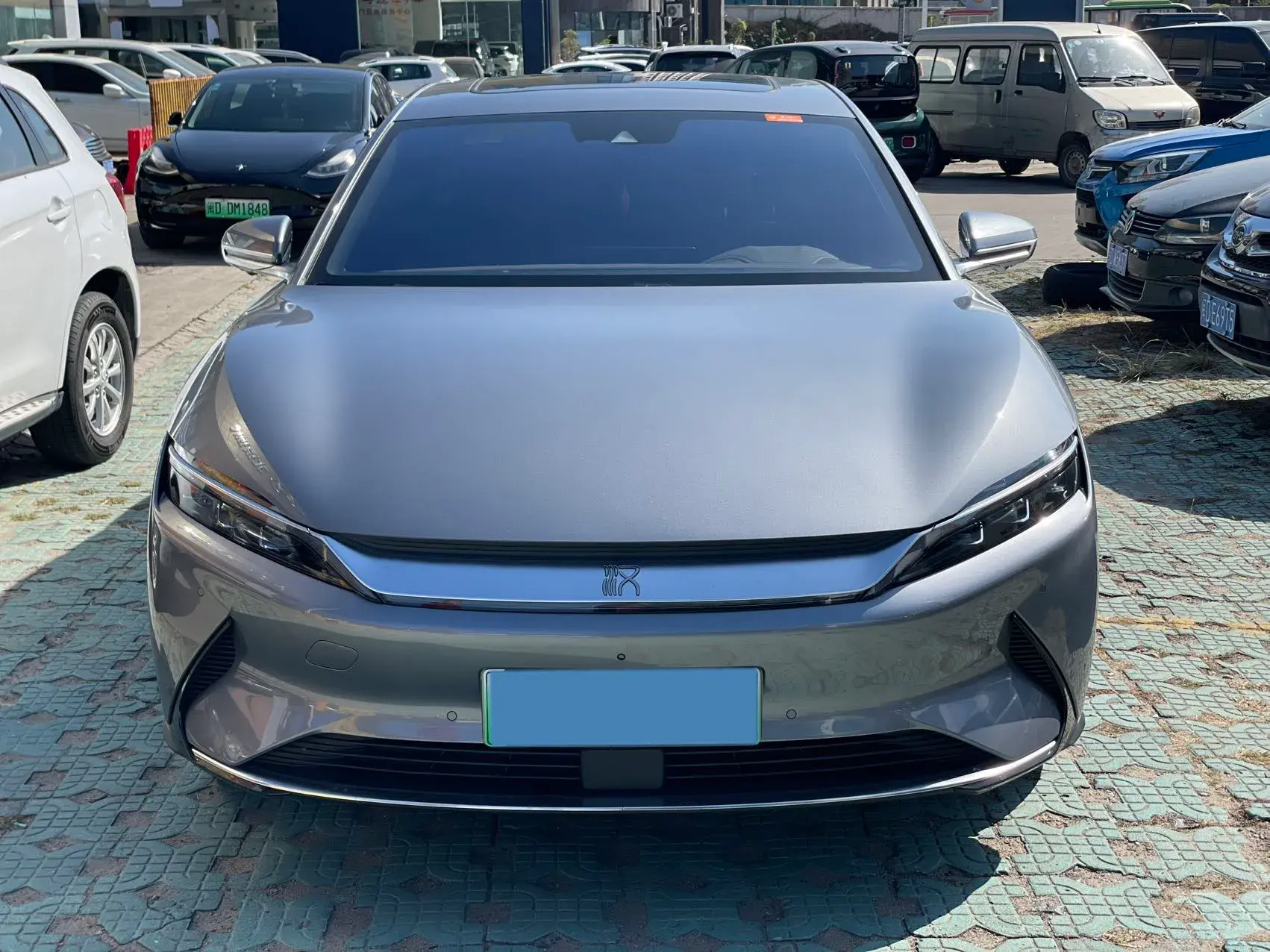 2021 BYD HAN thumbnail 2