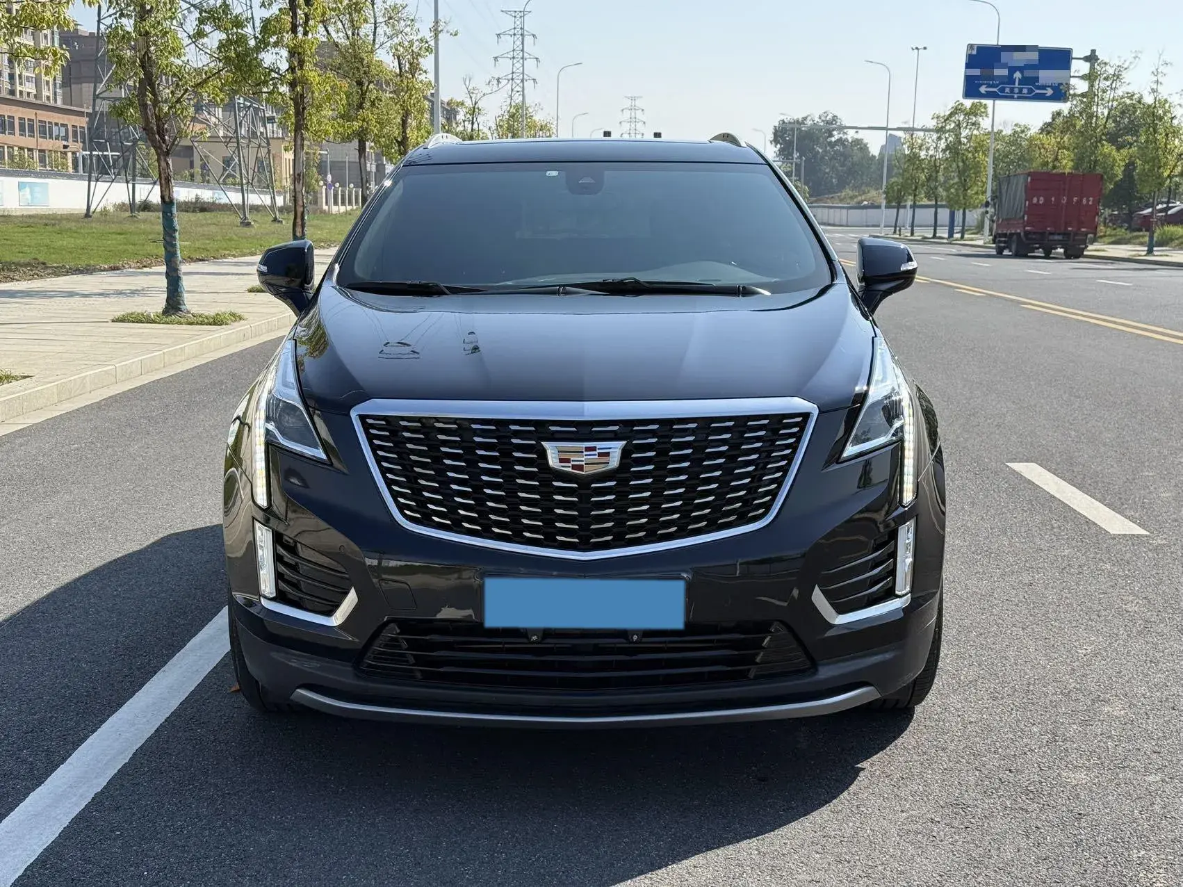 2022 CADILLAC XT5 thumbnail 2