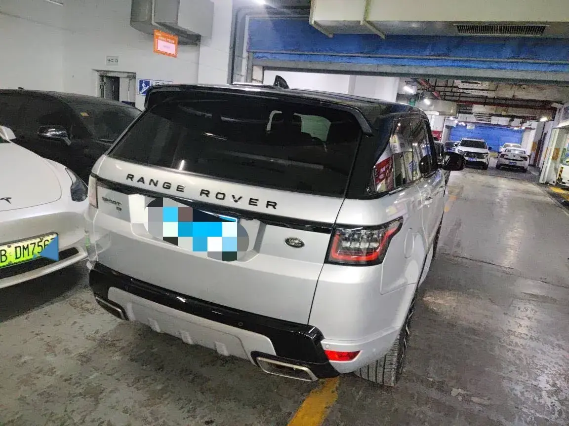 2021 LAND ROVER thumbnail 2