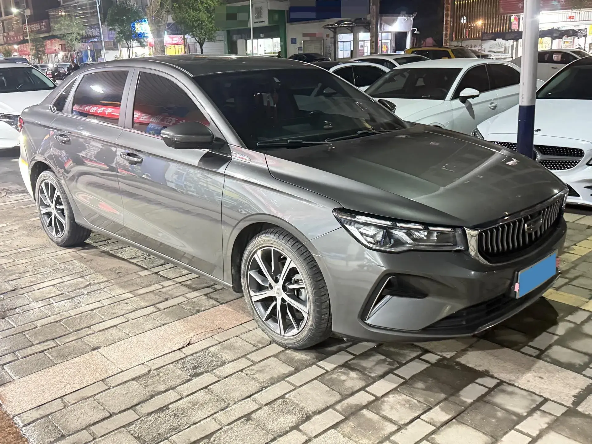 2023 GEELY EMGRAND thumbnail 3