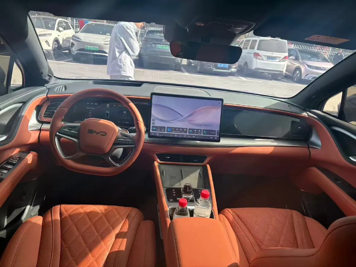 2025 BYD Sea Lion 07 BEV 80.64KWH,autocango,china used car exporter,china ev exporter,chinese used car exporter,chinese used ev exporter