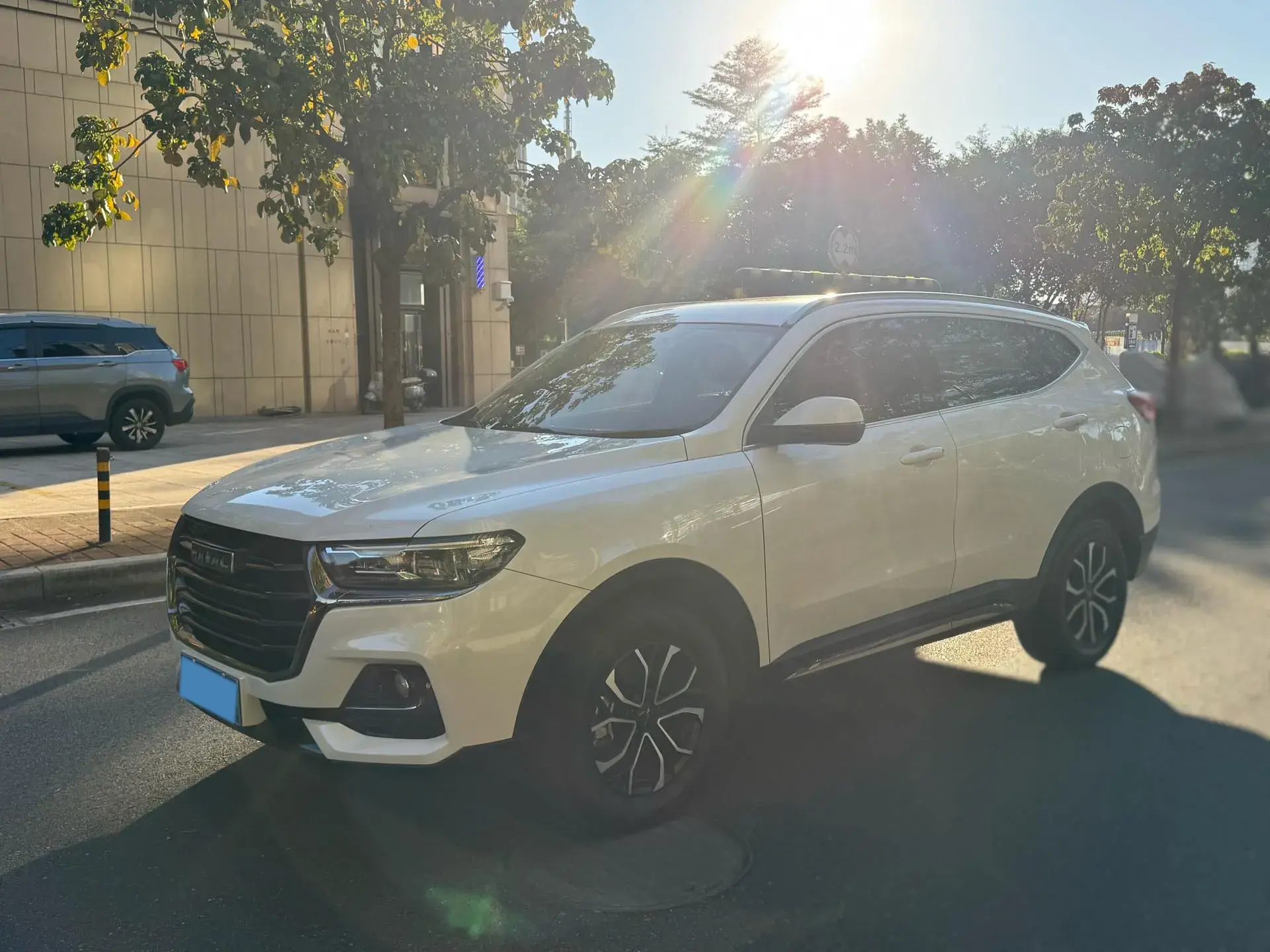 2021 HAVAL H6 view 1