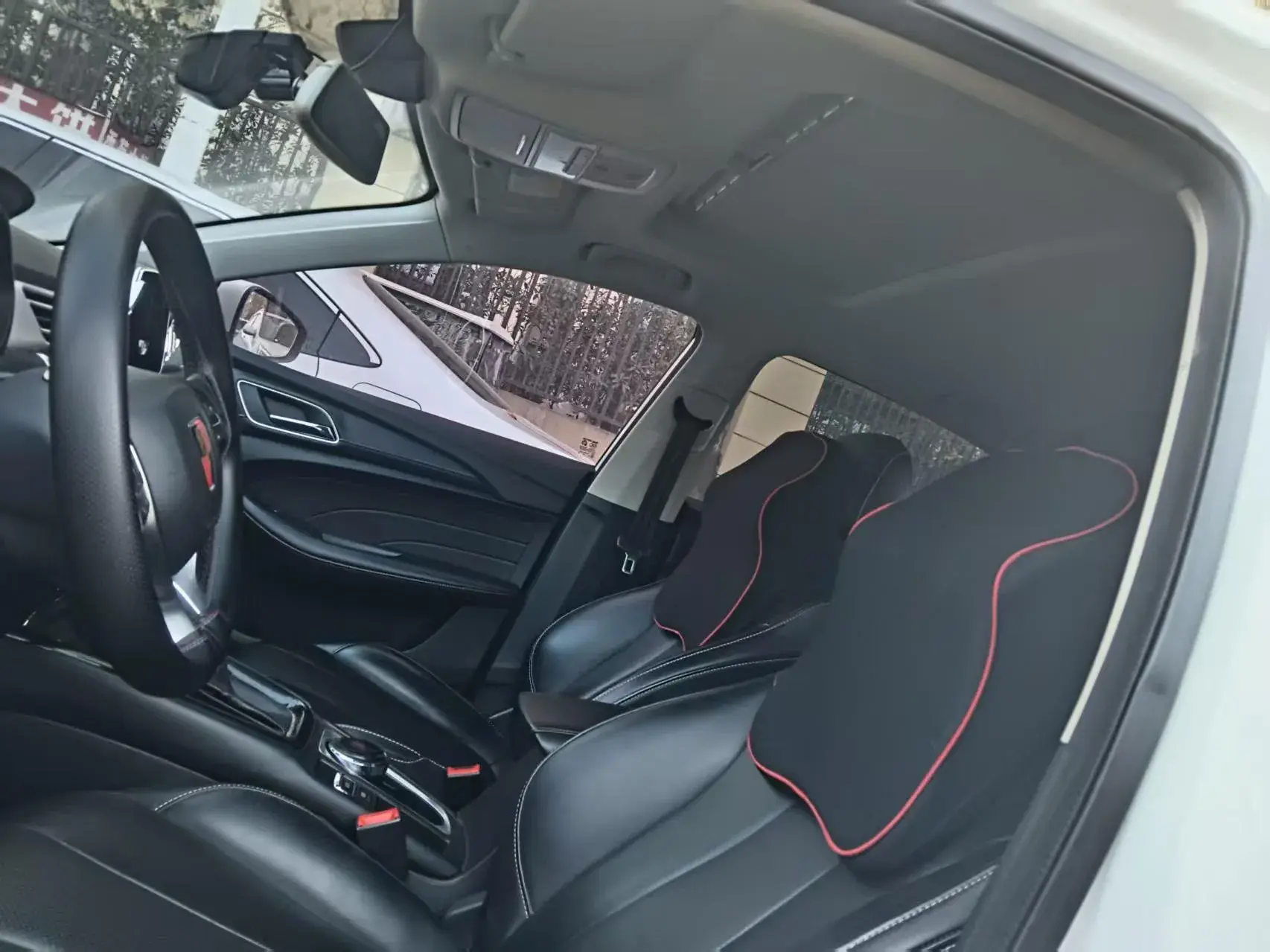 2020 ROEWE I5 thumbnail 4