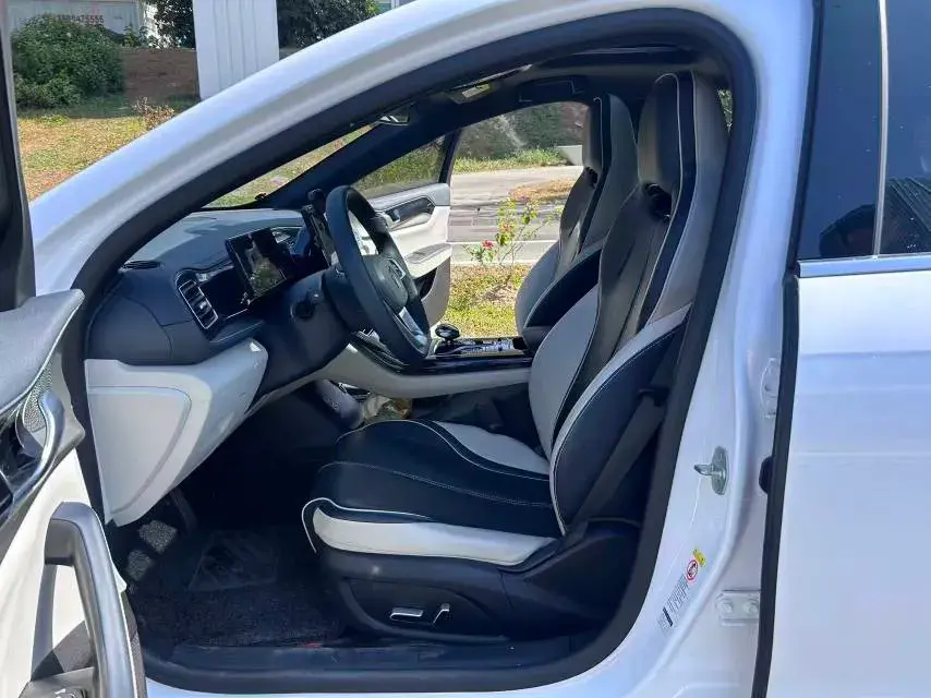 2023 BYD QIN thumbnail 4