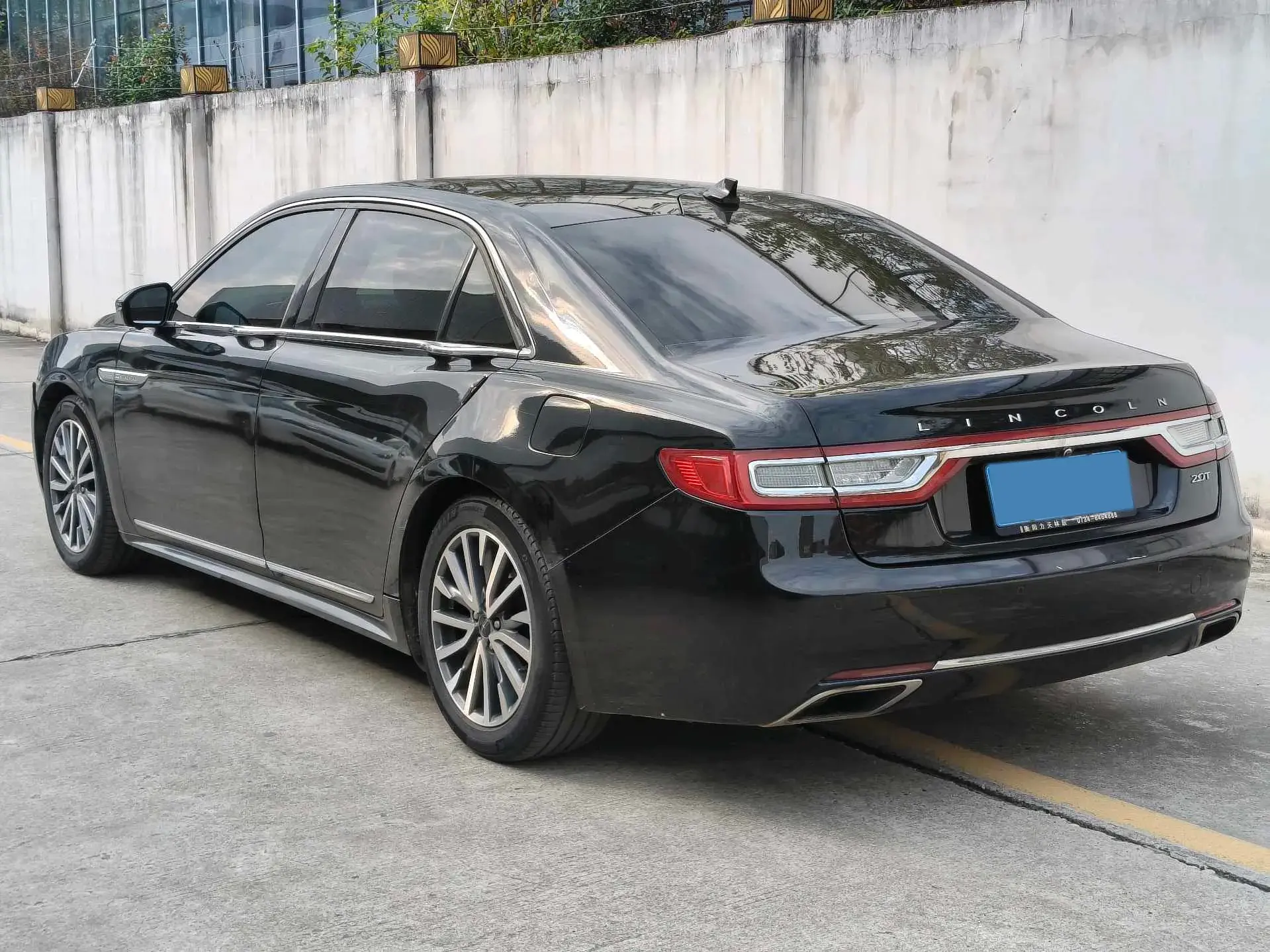 2018 LINCOLN CONTINENTAL thumbnail 3